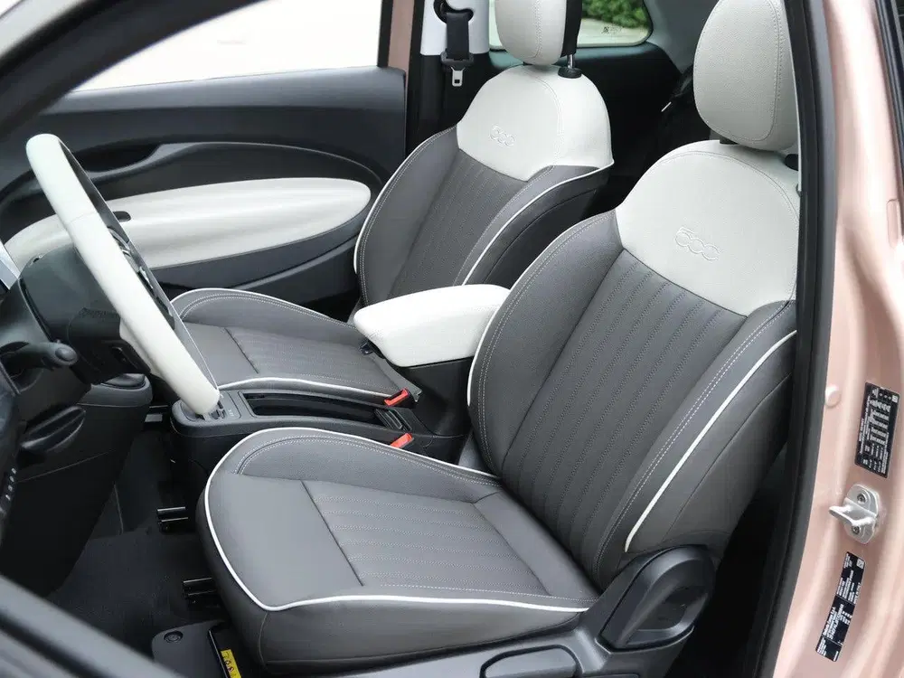 Fiat 500C 1.0 Hybrid La Prima uit 2026, foto 15
