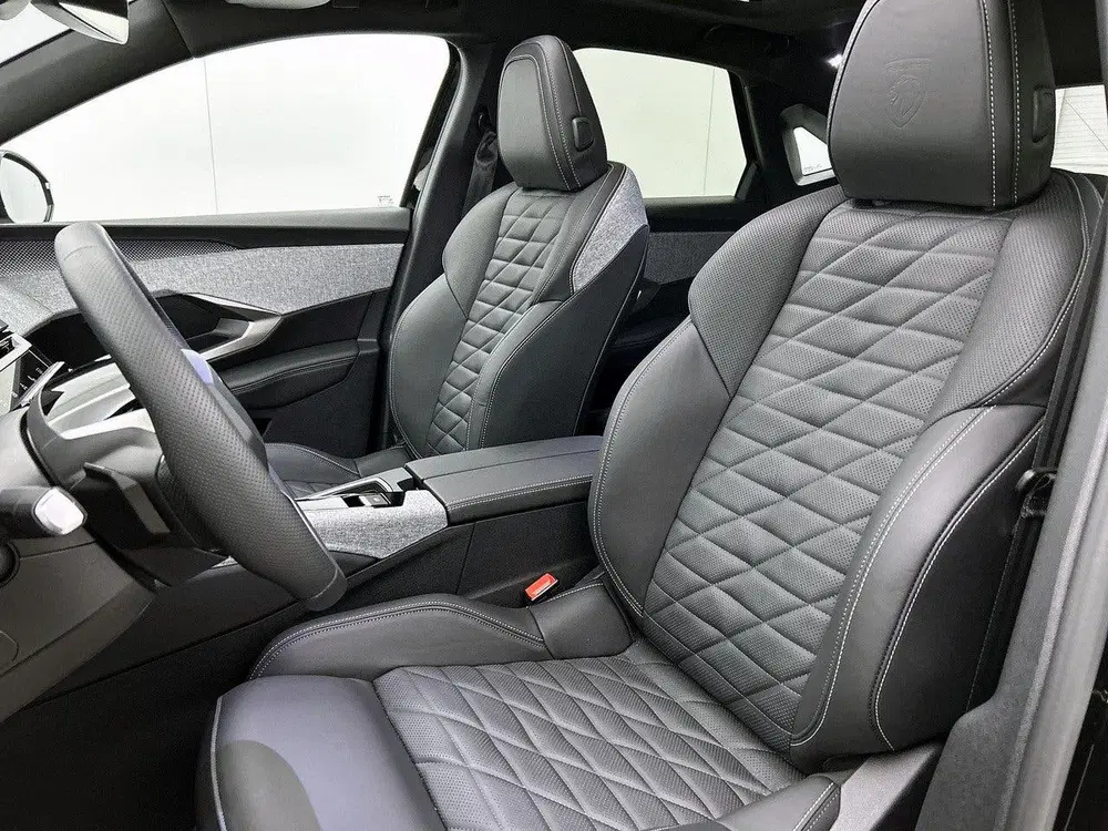 Peugeot 3008 Launch Edition 325 Dual Motor 73 kWh Leder uit 2026, foto 9