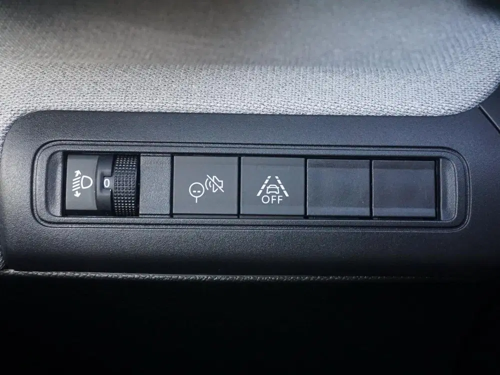 Citroën C3 Aircross 1.2 Hybrid 145pk Plus Climate control uit 2025, foto 13