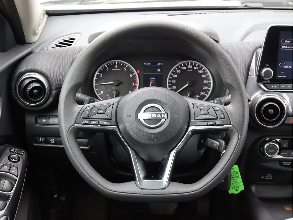 Nissan Juke 1.0 DIG-T N-Connecta Automaat uit 2024, foto 15
