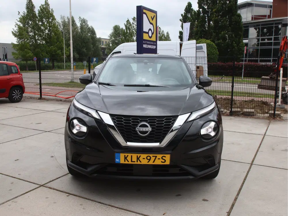 Nissan Juke 1.0 DIG-T N-Connecta Automaat uit 2024, foto 2
