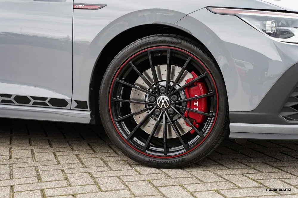 Volkswagen Golf 8 GTI Clubsport 45 Jahre uit 2022, foto 8