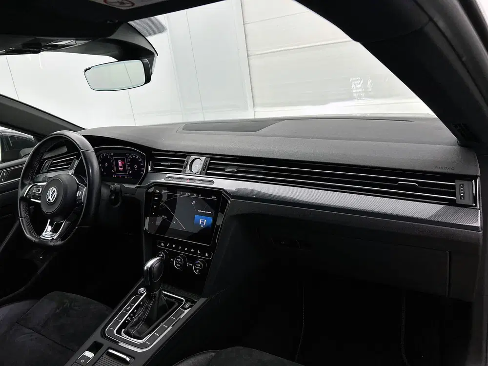 Volkswagen Arteon 2.0 TSI R-Line Automaat uit 2020, foto 14