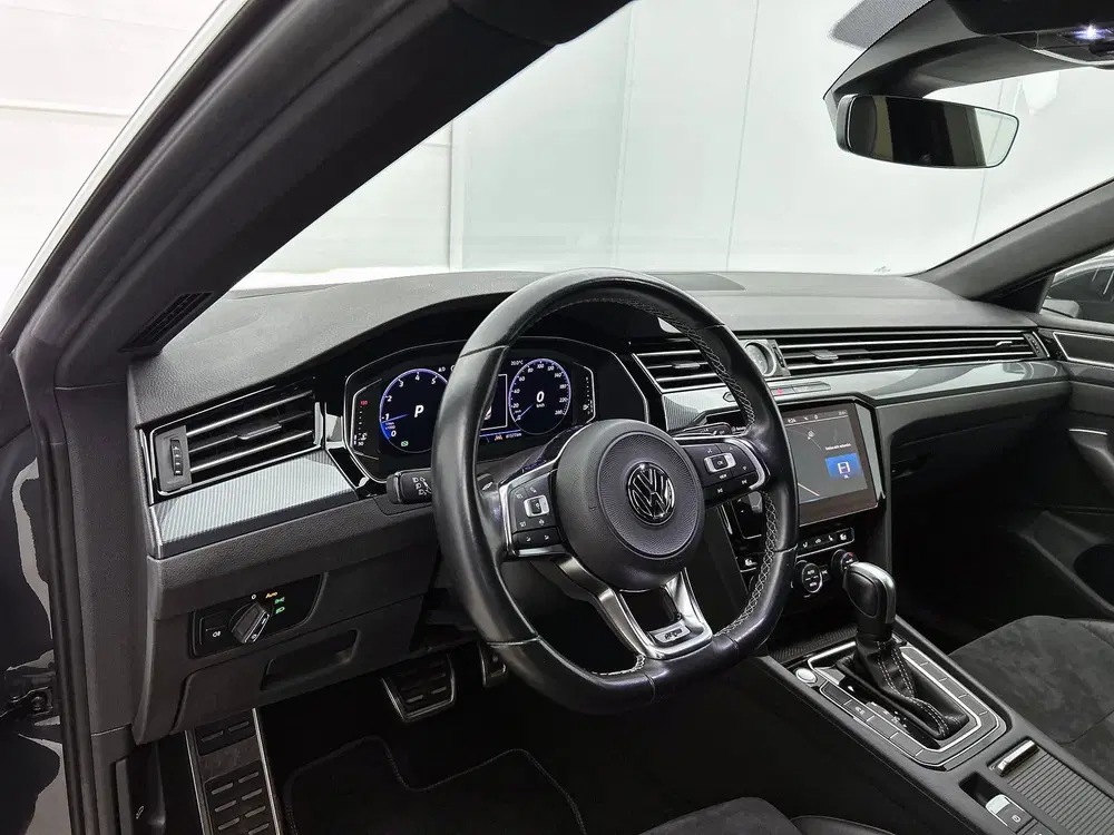 Volkswagen Arteon 2.0 TSI R-Line Automaat uit 2020, foto 15