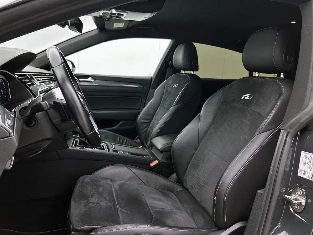 Volkswagen Arteon 2.0 TSI R-Line Automaat uit 2020, foto 4