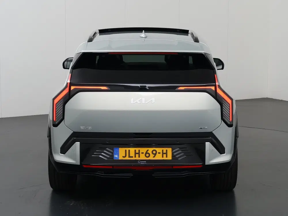 Kia EV3 GT-PlusLine 81.4 kWh uit 2025, foto 4