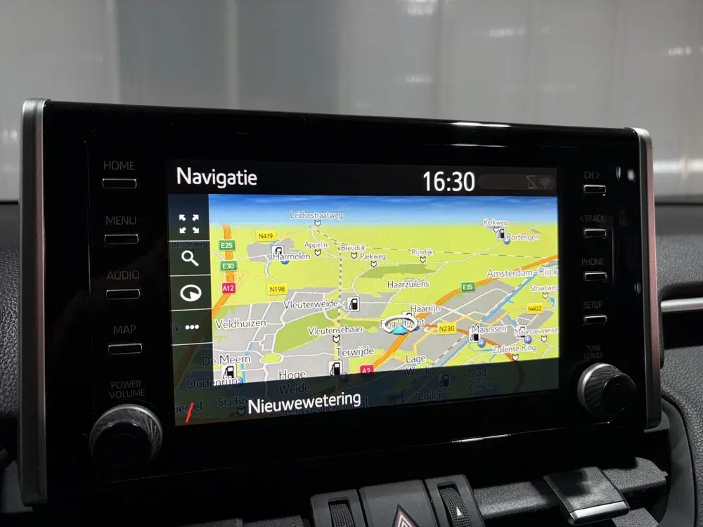 Toyota RAV 4 2.5 Plug-in Hybrid AWD Dynamic All Season uit 2022, foto 14