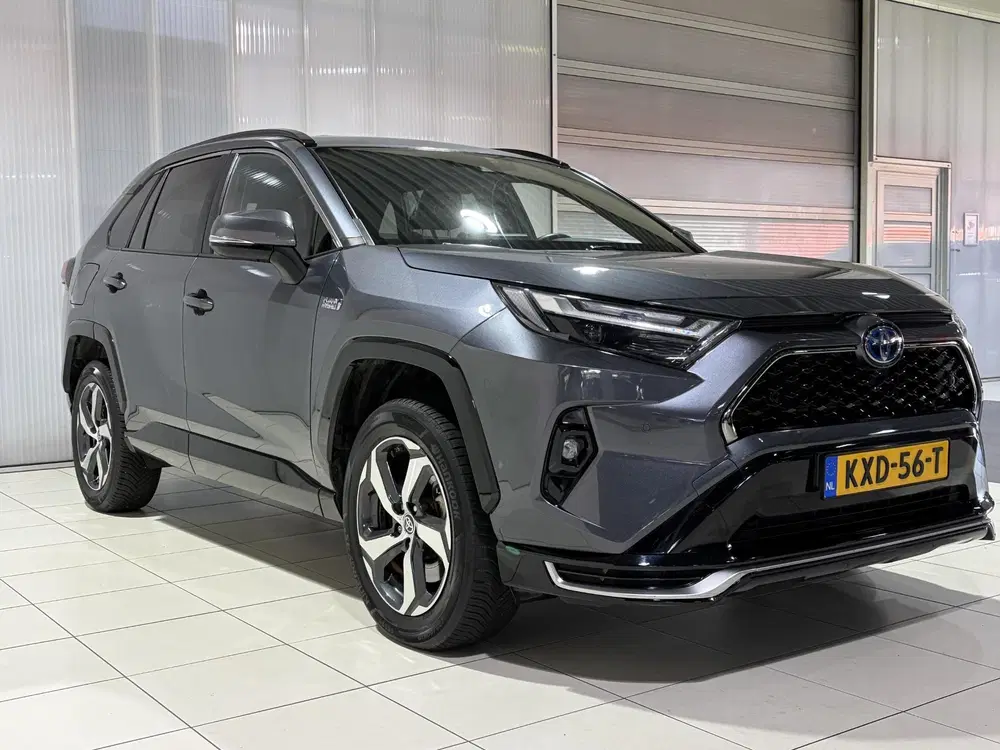 Toyota RAV 4 2.5 Plug-in Hybrid AWD Dynamic All Season uit 2022, foto 2