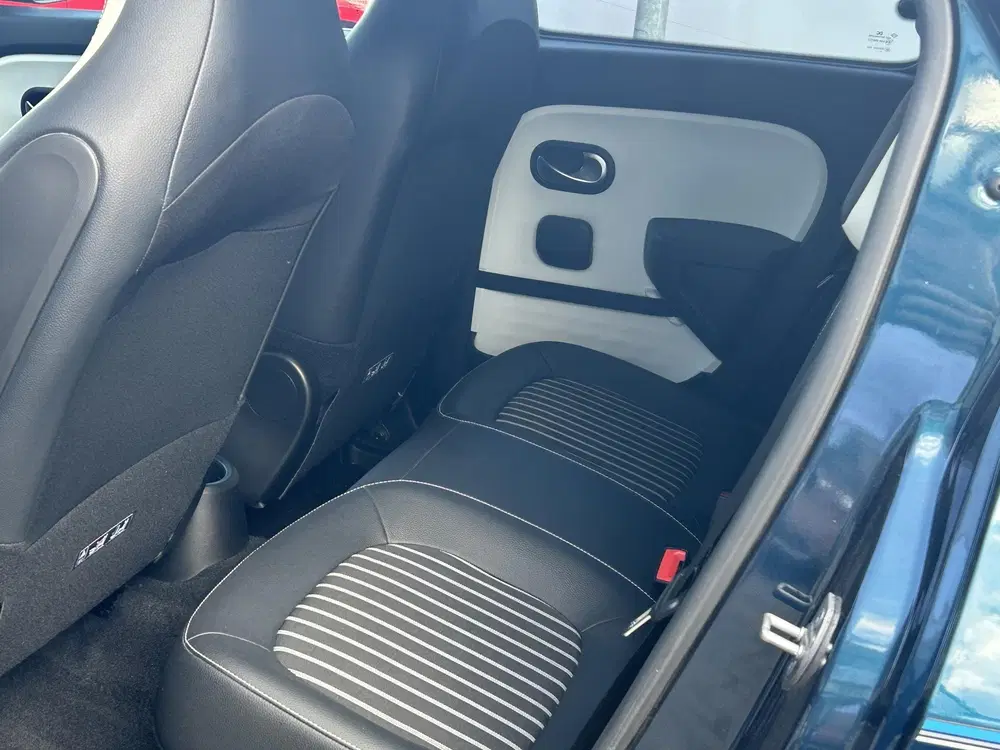 Renault Twingo . R80 Intens uit 2021, foto 8