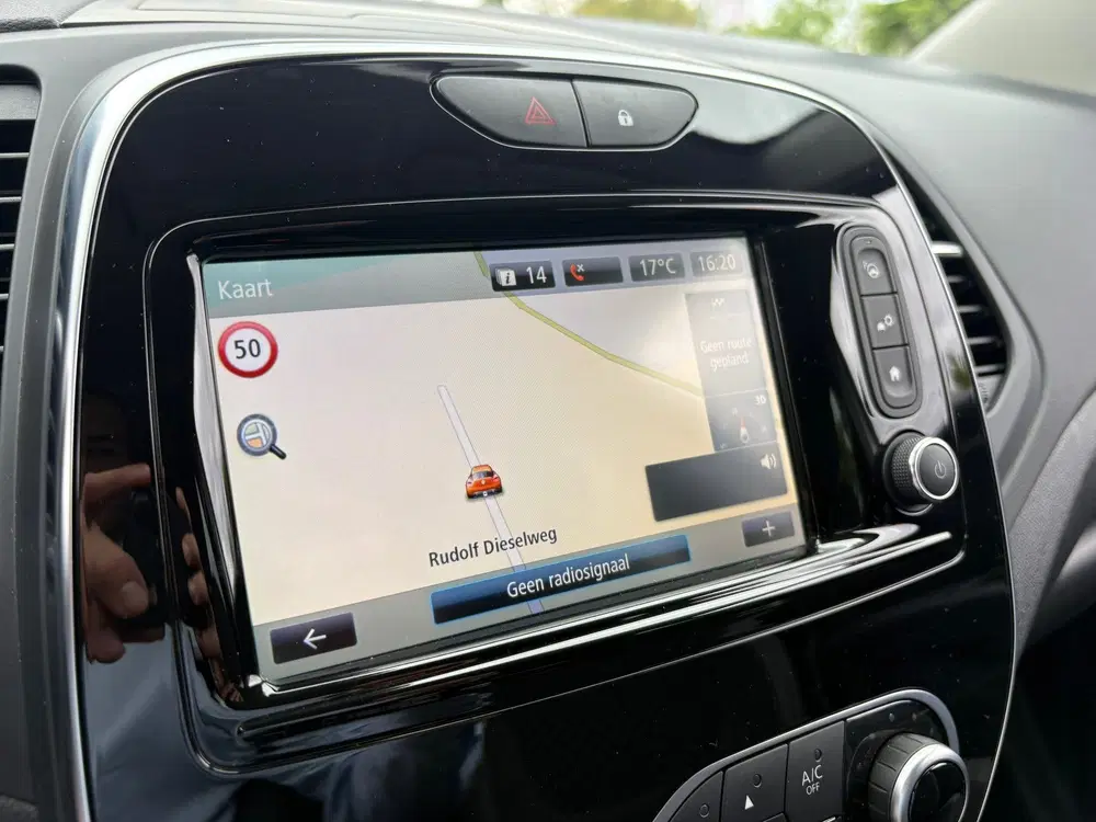 Renault Captur 0.9 TCe Intens uit 2019, foto 10