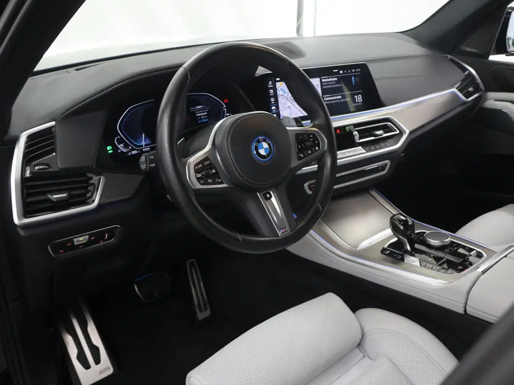 BMW X5 xDrive45e High Executive M Sport uit 2022, foto 8