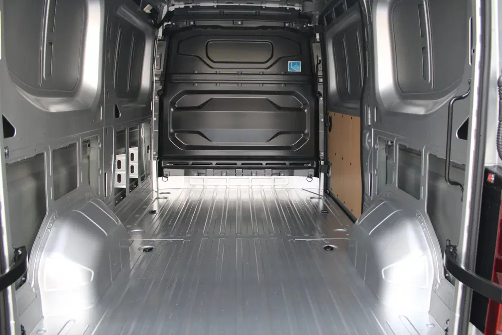 Renault Master T35 2.0 dCi 170pk L2H2 Extra uit 2024, foto 10