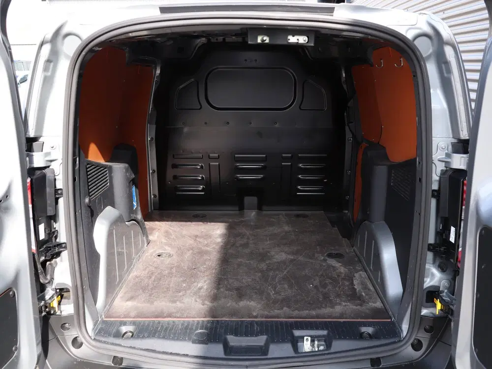 Ford Transit Courier 1.0 EcoBoost Limited Automaat *Navigati uit 2024, foto 11