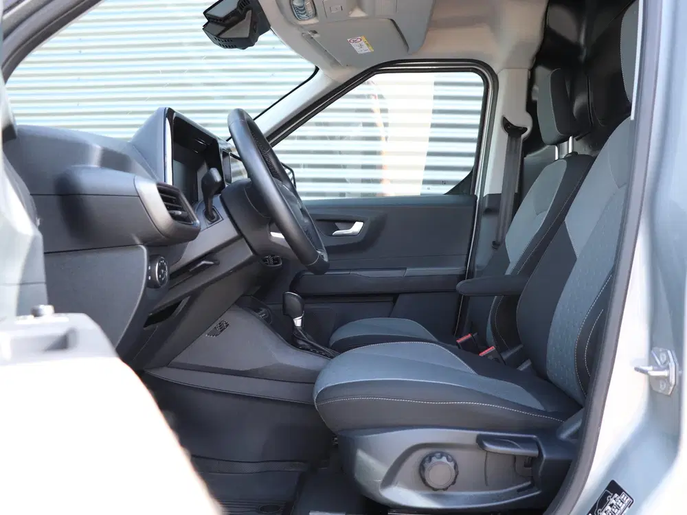 Ford Transit Courier 1.0 EcoBoost Limited Automaat *Navigati uit 2024, foto 5