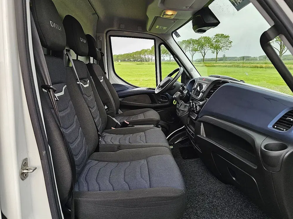 Iveco Daily 35C18 ac automaat euro6 uit 2022, foto 7