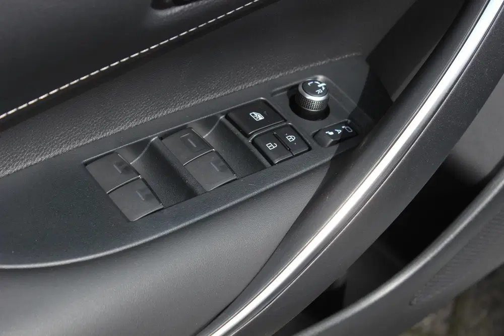 Suzuki Swace 1.8 Hybrid Style Bliss uit 2021, foto 8