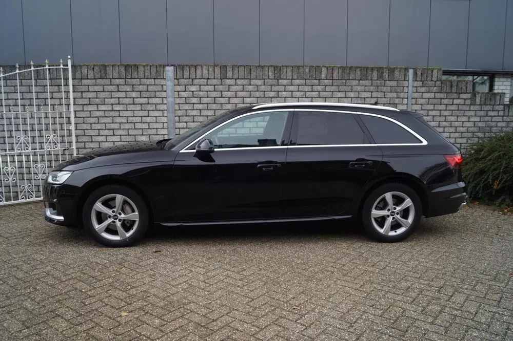 Audi A4 40 TFSI Advanced Edition Autom Sportst Nav uit 2021, foto 2