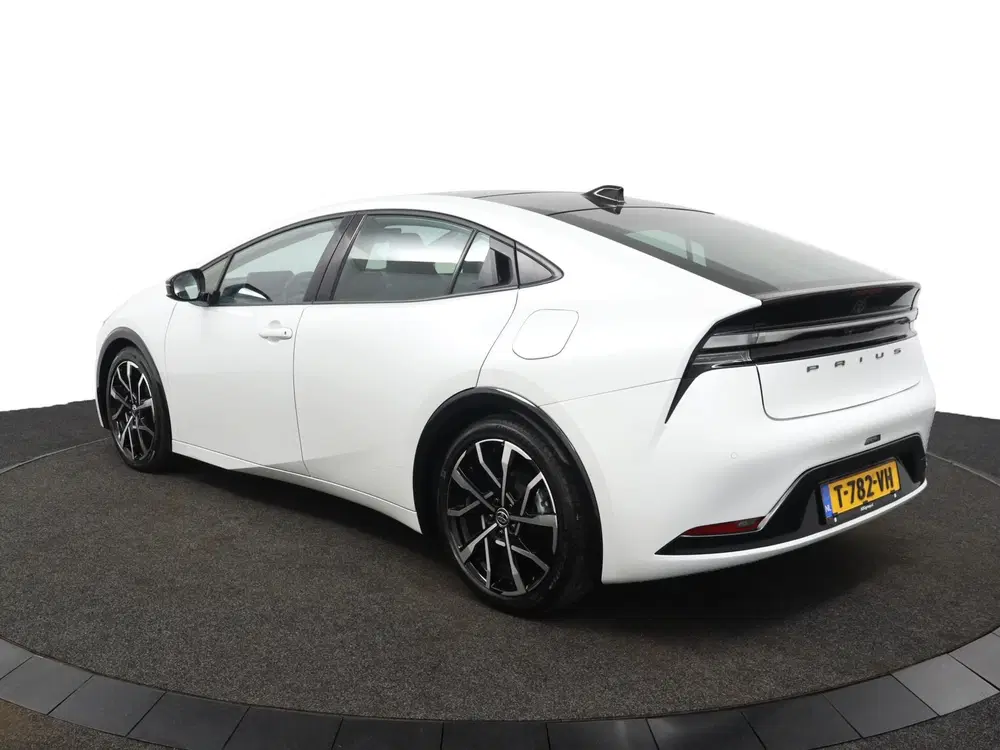 Toyota Prius 2.0 Plug-in Hybrid 220 Executive uit 2023, foto 12