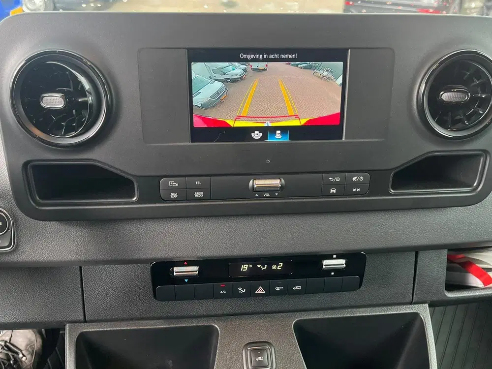 Mercedes-Benz Sprinter 317 L3H2 Automaat uit 2022, foto 7