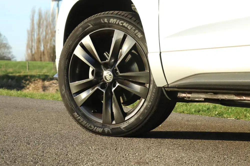Skoda Karoq 1.5 TSI uit 2019, foto 10