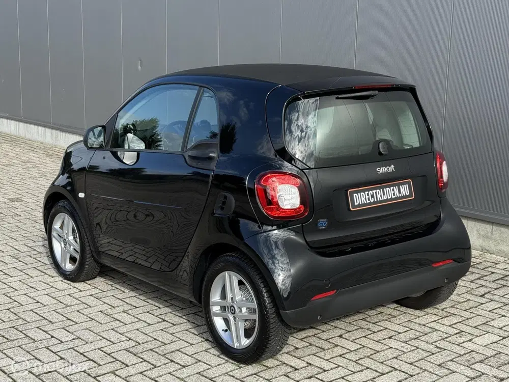 Smart forTwo EQ 18 kWh uit 2021, foto 13