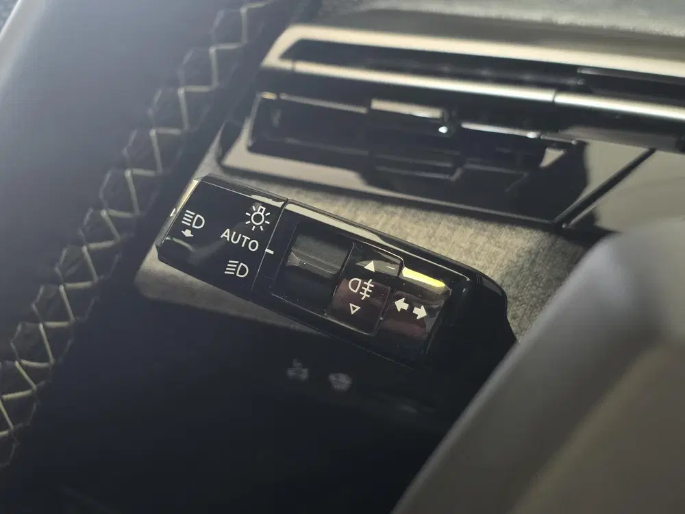 Peugeot 3008 Launch Edition 325 Dual Motor 73 kWh uit 2025, foto 13