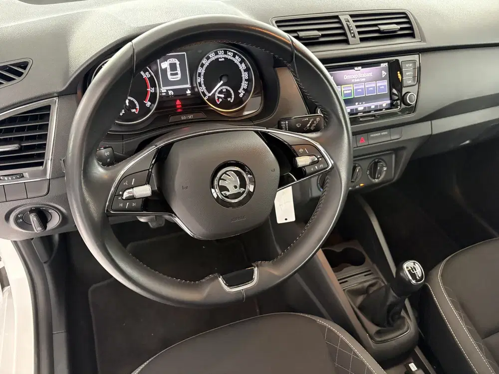 Skoda Fabia 1.0 TSI Ambition Airco uit 2022, foto 8
