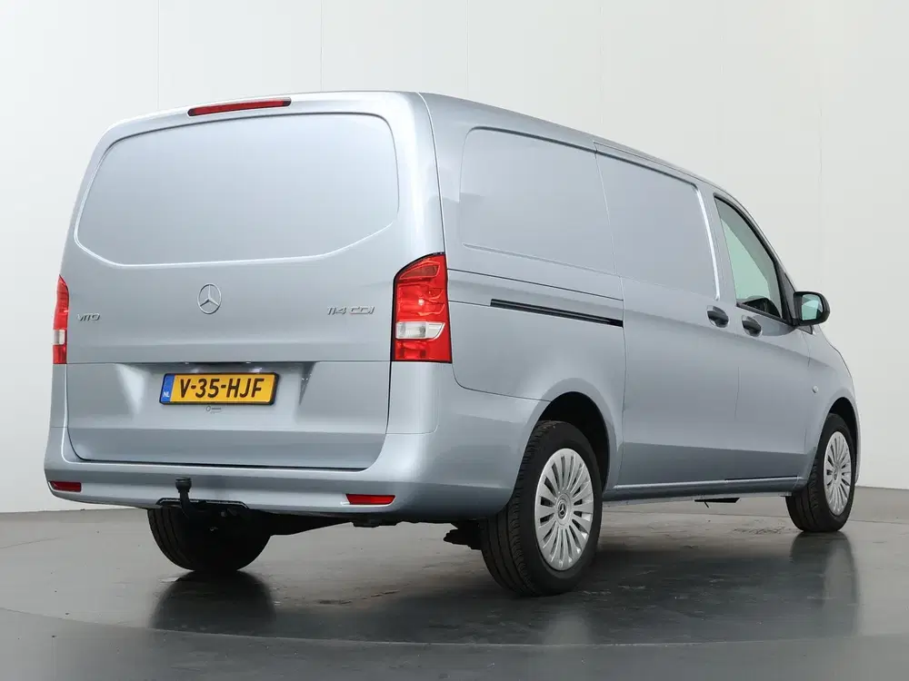 Mercedes-Benz Vito 114 CDI uit 2024, foto 2