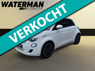 Fiat 500e 3+1 URBAN 42KWH Soh 95% KEYLESS uit 2023