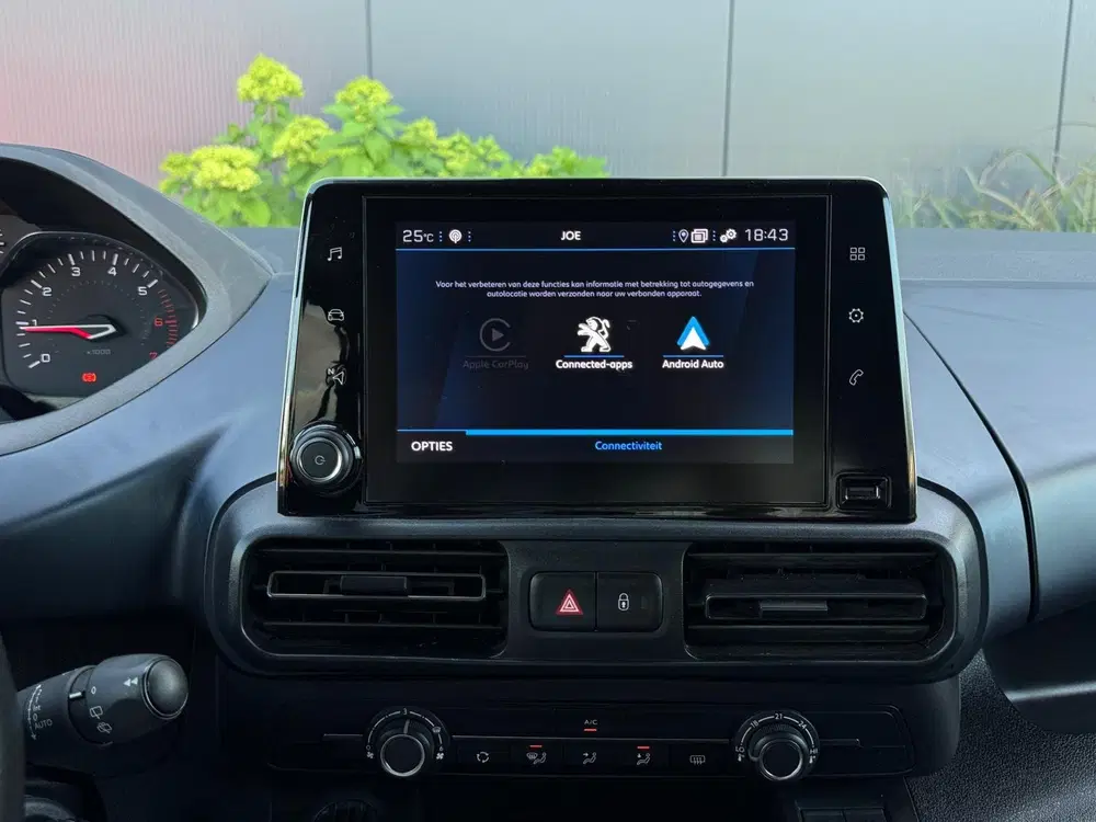 Peugeot Rifter 1.2 130pk Allure AUTOMAAT uit 2022, foto 10