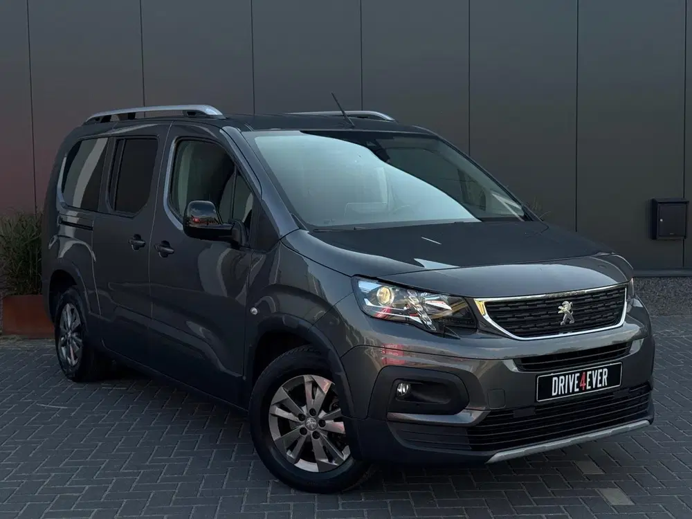 Peugeot Rifter 1.2 130pk Allure AUTOMAAT uit 2022, foto 4