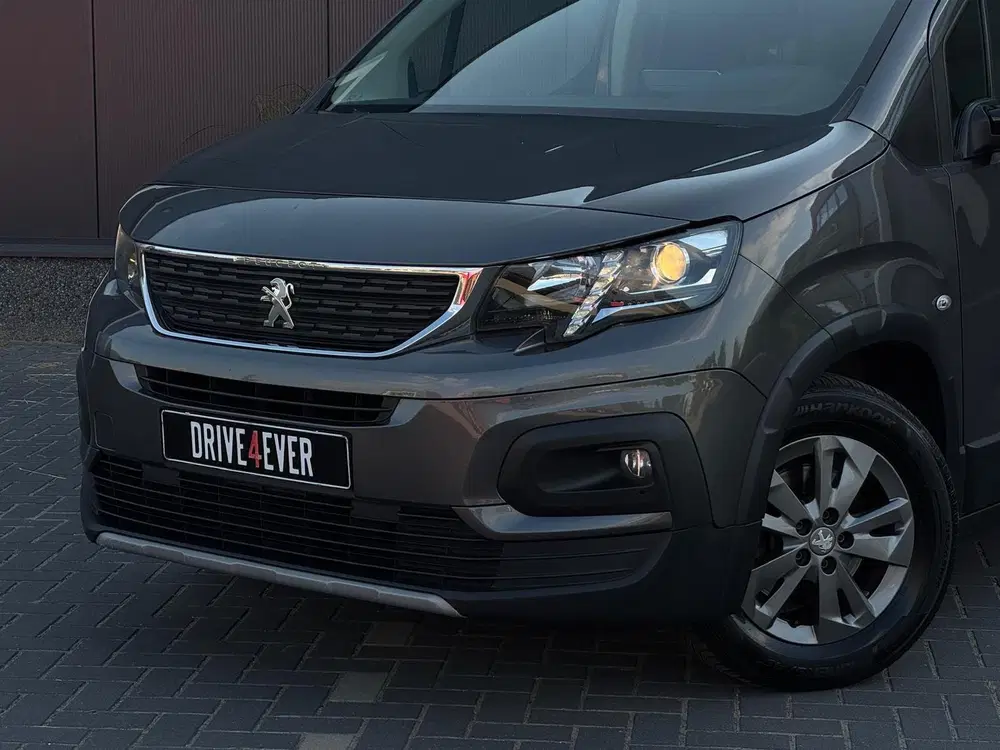 Peugeot Rifter 1.2 130pk Allure AUTOMAAT uit 2022, foto 5