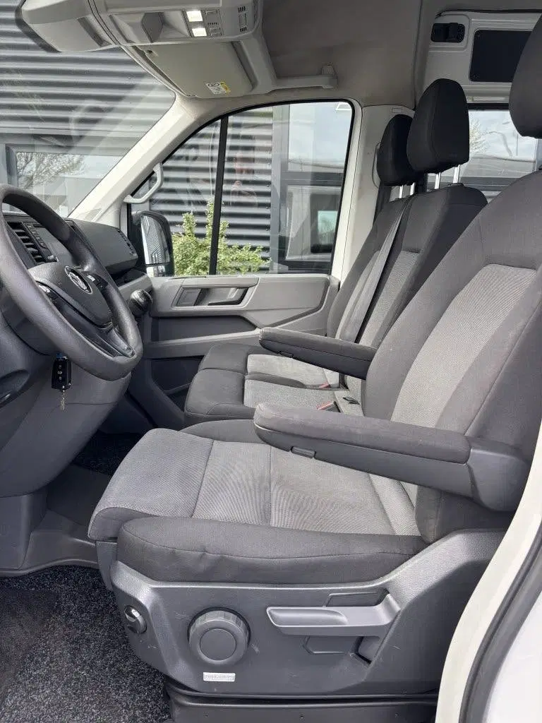 Volkswagen Crafter 35 2.0 TDI L3H3DCCo CAMERA COMFORT STOEL uit 2020, foto 13
