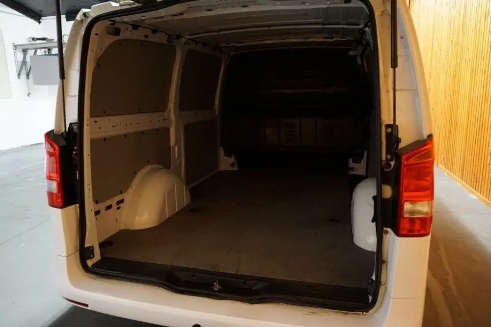 Mercedes-Benz Vito 114 CDI LANG uit 2019, foto 9
