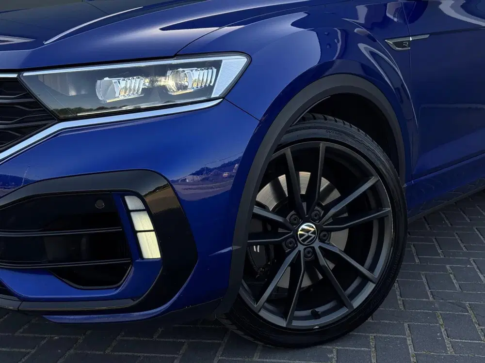 Volkswagen T-Roc 2.0 TSI R 4Motion PANO uit 2021, foto 5
