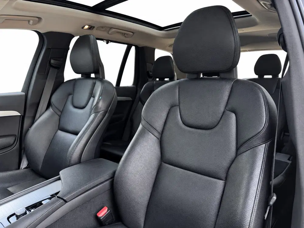 Volvo XC90 2.0 T8 Recharge AWD uit 2021, foto 4