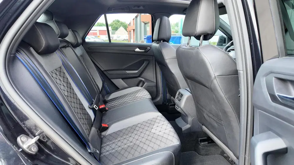 Volkswagen T-Roc 1.5 TSI R-Line 3x R-Line uit 2022, foto 12