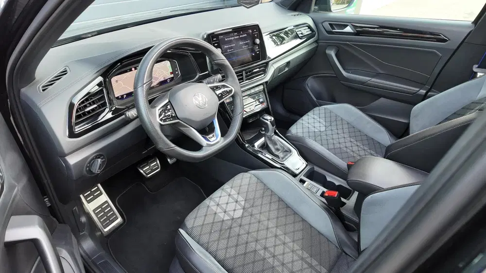Volkswagen T-Roc 1.5 TSI R-Line 3x R-Line uit 2022, foto 4