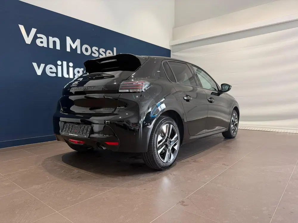Peugeot 208 1.2 Hybrid 110 e-DCS6 Allure uit 2026, foto 2