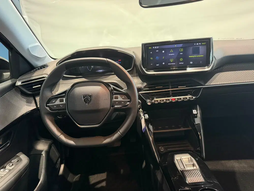 Peugeot 208 1.2 Hybrid 110 e-DCS6 Allure uit 2026, foto 7