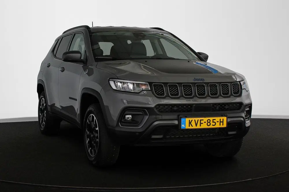 Jeep Compass 4xe 240 Plug-in Hybrid Electric Trailhawk uit 2022, foto 2