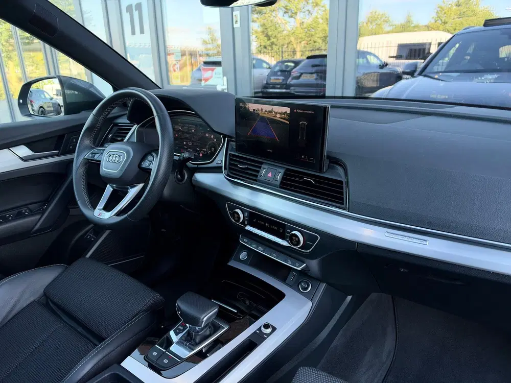 Audi Q5 50 TFSI e 3x S-LineCompetition uit 2024, foto 10