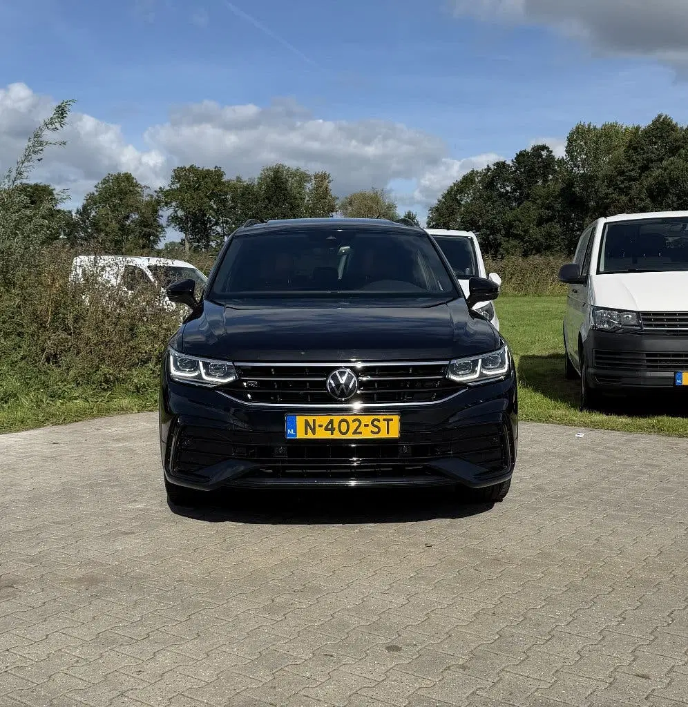 Volkswagen Tiguan Allspace 7P 3X R-line Pano Automaat IQ-Lig uit 2022, foto 2
