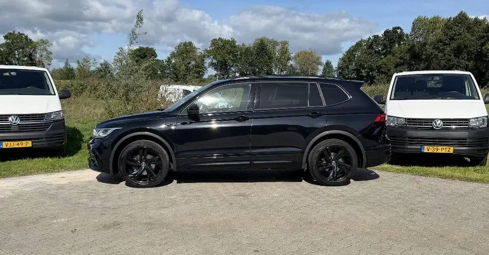 Volkswagen Tiguan Allspace 7P 3X R-line Pano Automaat IQ-Lig uit 2022, foto 4