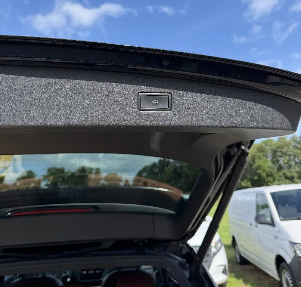 Volkswagen Tiguan Allspace 7P 3X R-line Pano Automaat IQ-Lig uit 2022, foto 9