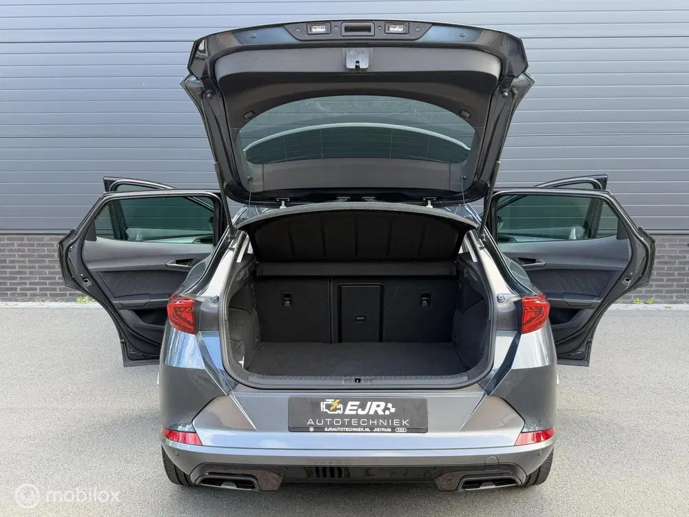 Cupra Formentor 1.4 TSI e-Hybrid Essential CARPLAY*HAAK*PD uit 2022, foto 5