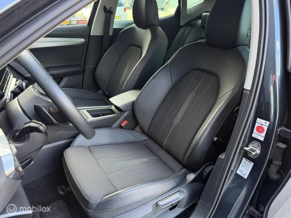 Cupra Formentor 1.4 TSI e-Hybrid Essential CARPLAY*HAAK*PD uit 2022, foto 6