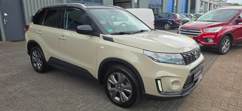 Suzuki Vitara 1.4 Boosterjet Style Smart Hybrid VEEL OPT uit 2023, foto 5