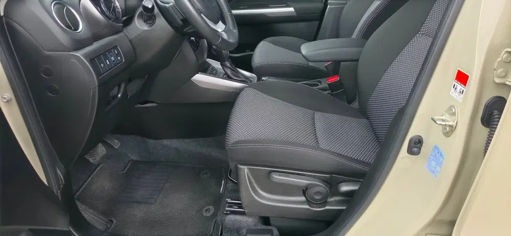 Suzuki Vitara 1.4 Boosterjet Style Smart Hybrid VEEL OPT uit 2023, foto 9