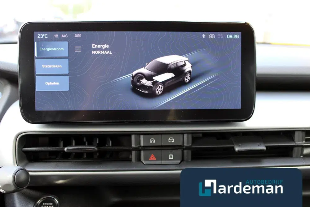 Jeep Avenger Altitude 54 kWh Carplay Camera uit 2025, foto 12